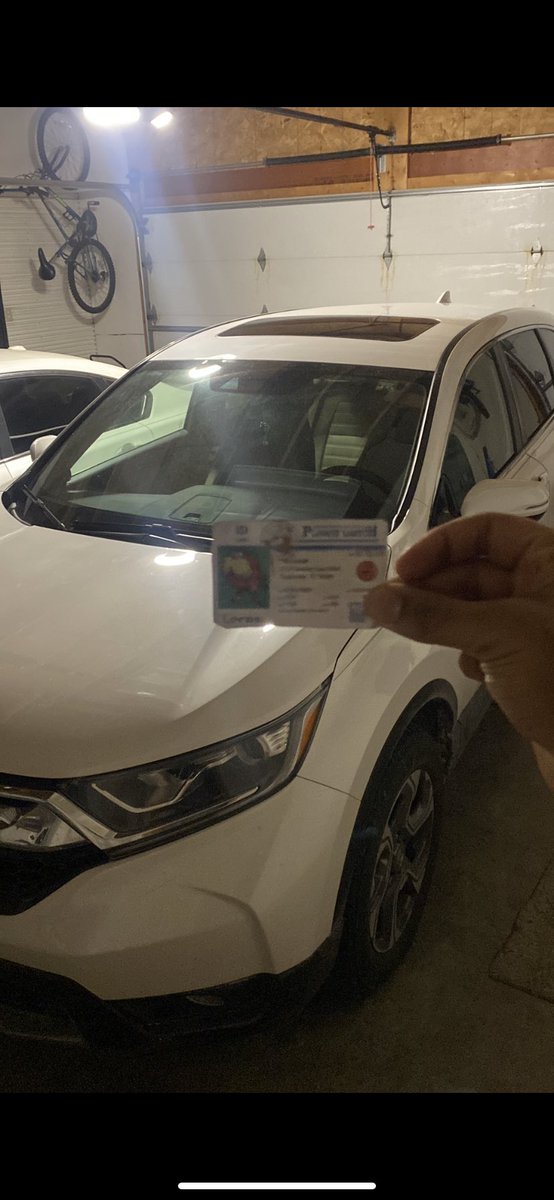 ApesDaksh's tweet photo. My mom drives a honda crv which is a fuel efficient veichle that has eco mode. We drive on eco mode to use less gas and create few emissions.   The population is rapidly growing everyday and using less gas is great for lowering our ecological footprint. #apespop #franklinlorax https://t.co/OS48tXh4wz