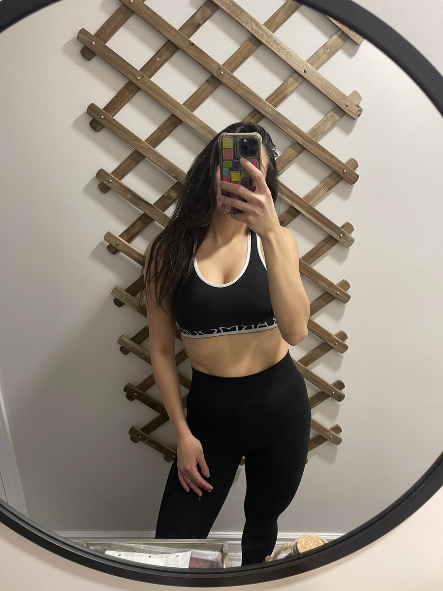 isabaez0's tweet photo. Go and followme for free 🥵🥵🥵https://t.co/KUrEdqyplC https://t.co/KxM1rdCDqp