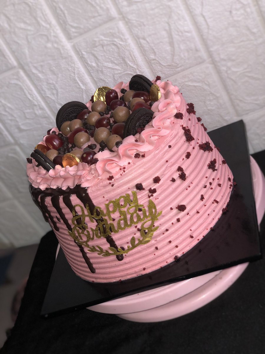 mimi_bakeshop's tweet photo. We help create joyyyyy through our treats 😍😍😍♥️ https://t.co/p3XR5R3CiF