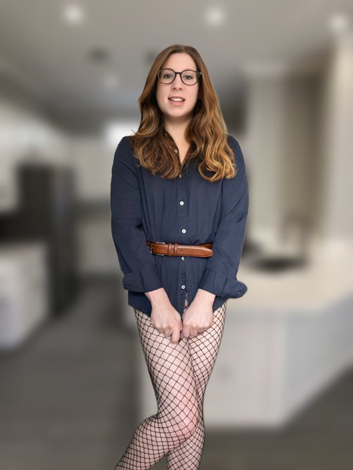 My shirt might be too short to go out in 😳 #sissy #crossdresser https://t.co/LtlTL7CgKy<a href="/tag/sissy"class="tags">#sissy</a><a href="/tag/crossdresser"class="tags"><span>#crossdresser</span></a>