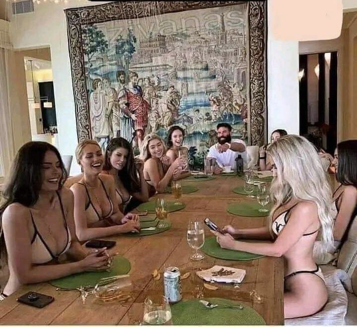 Kevin64794212's tweet image. Όταν είσαι ο μόνος στο χωριό που έβαλε πετρέλαιο