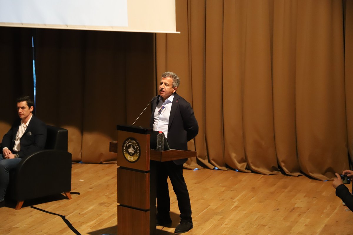 laskatech's tweet image. Türkiye Bilişim Derneği İstanbul Şubesi tarafından düzenlenen 16. İstanbul Bilişim Kongresi'nde derin teknoloji girişimlerinin yeni dünya hazırlıkları bağlamında açılan oturumunda yer aldık!

@tbdmerkez 
@TBD_istanbul 

#circulareconomy #deeptech #savetheworld #materials