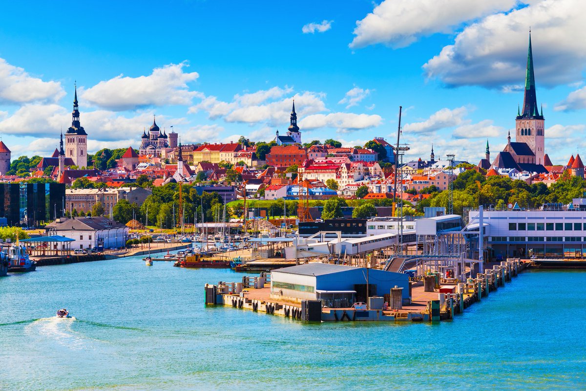 EBRD's tweet photo. We invested record €358 million in the Baltic states in 2022. High figures driven by record €208 million annual investment in Lithuania

Investments supported development of capital markets and energy security in the region affected by the war on Ukraine
https://t.co/TbwLKA7FJO https://t.co/B9mz7rpC0O