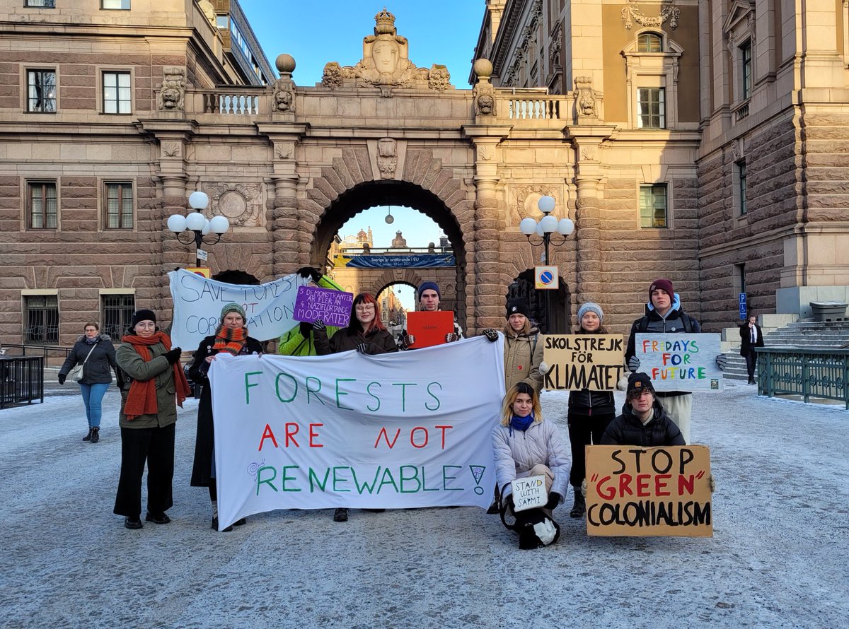 Climate strike week 233. #FridaysForFuture #ClimateStrike #ForestsAreNotRenewable