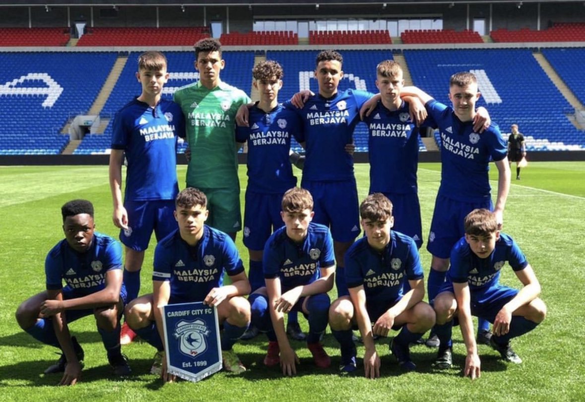 Fabrizio Romano on X: Cardiff City talent Lewys Benjamin, undergoing  medical tests and now set to sign with Manchester City as new Academy  goalkeeper 🔵🏴󠁧󠁢󠁷󠁬󠁳󠁿 #MCFC Wales U17 international, Benjamin was in