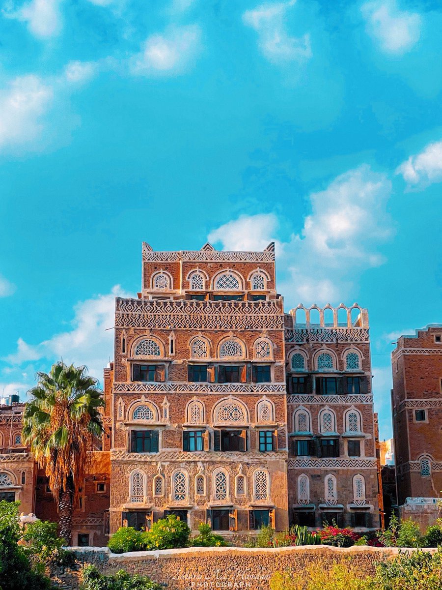 جمال تفاصيل عمارة صنعاء .