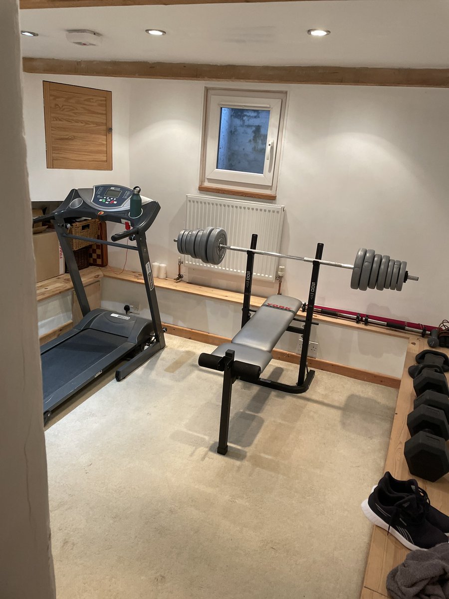 Tokyo Sexwhale tweet media