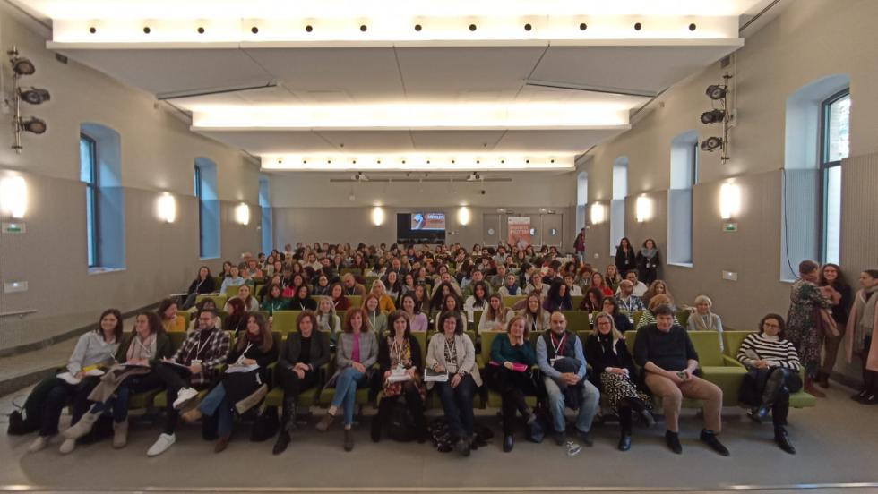 SaludMentalVAL's tweet photo. #ASIEM es una de las entidades seleccionadas para probar una nueva metodología en itinerarios sociolaborales.
Ayer parte del equipo del área de empleo se formó en @GVAinclusio.
Este proyecto está financiado por la Unión Europea - NextGenerationEU
#PilotemCV
#ASIEMprendemosCONTIGO https://t.co/UZY8M40gMg