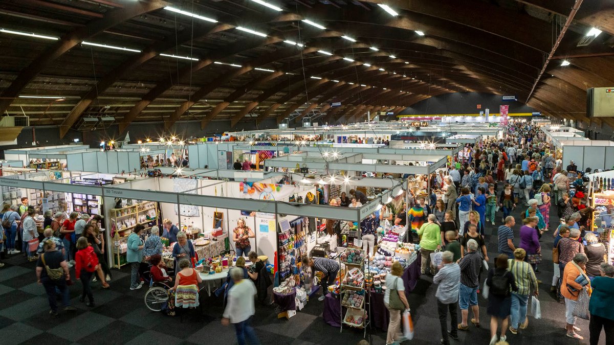 RTVMeppel's tweet photo. Handwerkbeurs in de IJsselhallen Zwolle - https://t.co/rRD6SRMyA3 https://t.co/CoaLpvLlvR