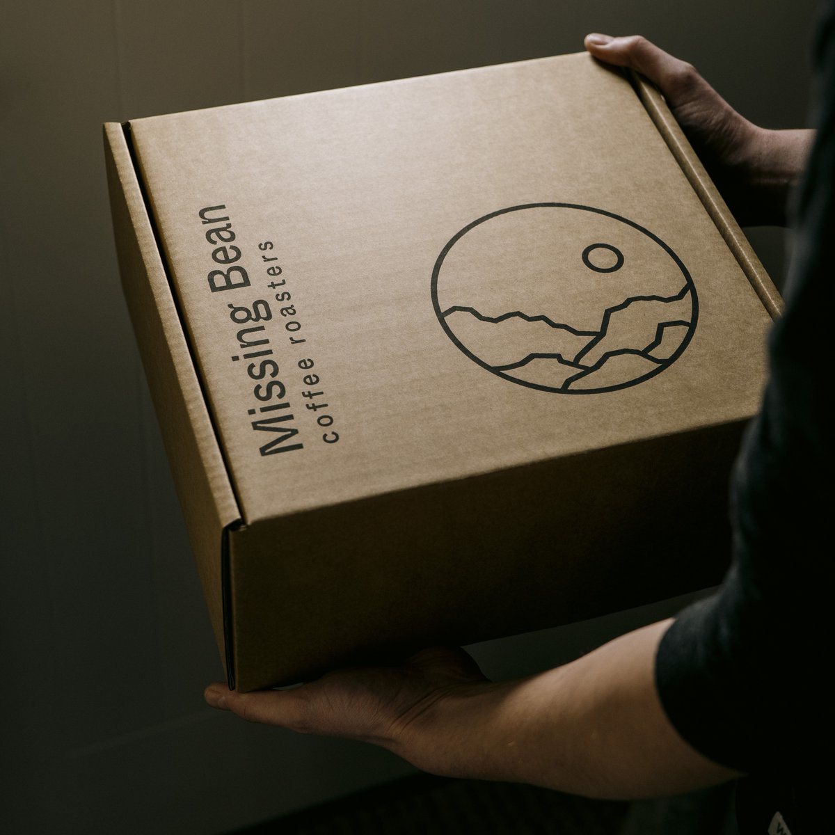 Luke Jamieson (@l_jamieson) on Twitter photo Need a morning fix? How about freshly ground coffee delivered to your door? <a href="/TheMissingBean/">Missing Bean Coffee Roasters</a> abcbox.co.uk/bespoke-boxes-… #sustainable #coffeelovers #packaging #delivery Need a morning fix? How about freshly ground coffee delivered to your door? <a href="/TheMissingBean/">Missing Bean Coffee Roasters</a> abcbox.co.uk/bespoke-boxes-… #sustainable #coffeelovers #packaging #delivery