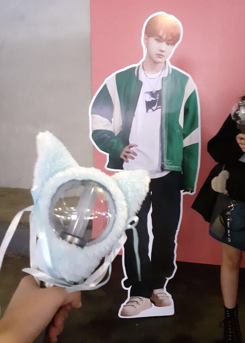 JUNGWONGLOBAL's tweet photo. Snap a pic with JUNGWON's standee and tag us! Enjoy ENGENEs! ♥️

#MANIFESTO_IN_MANILA 
#MANIFESTO_IN_MANILA_D1 
 #JUNGWON #정원 #엔하이픈_정원 @ENHYPEN_members @ENHYPEN https://t.co/Yv9R4QGeOO