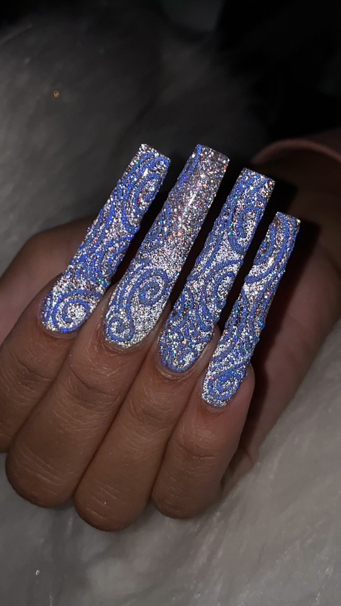 KreationsbyKiki's tweet photo. Hey loves! I’m Kiki! A salon/product owner, nail tech and educator located in Durham, NC specializing in acrylic enhancements! I travel and teach seasoned and upcoming nail techs on all my techniques! Help me by retweeting this so my future clients/students can find me ♥️ https://t.co/0OKYVR079g