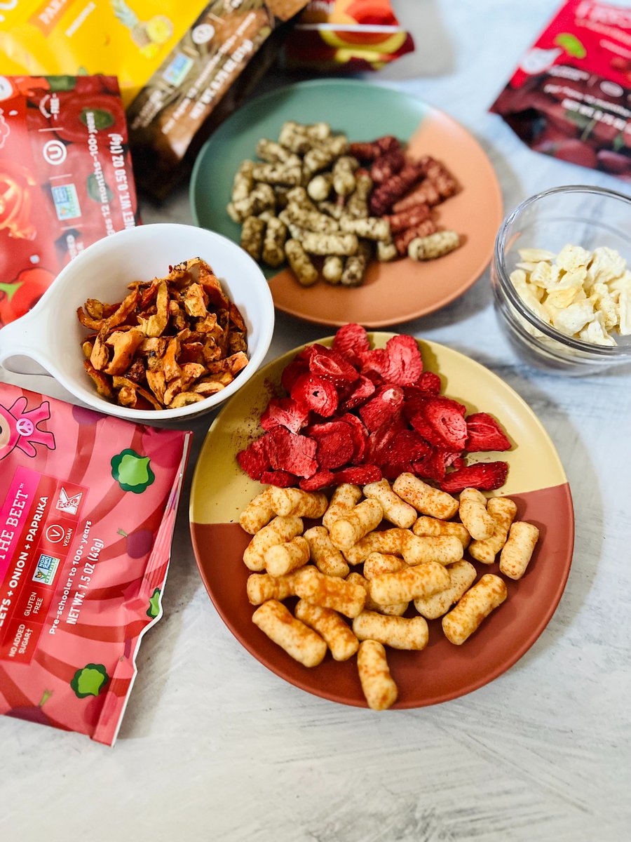 Gotta love yummy snacks that are also very "photogenic"...like <a href="/FreshBellies/">Fresh Bellies</a>. #picoftheday #veganfood