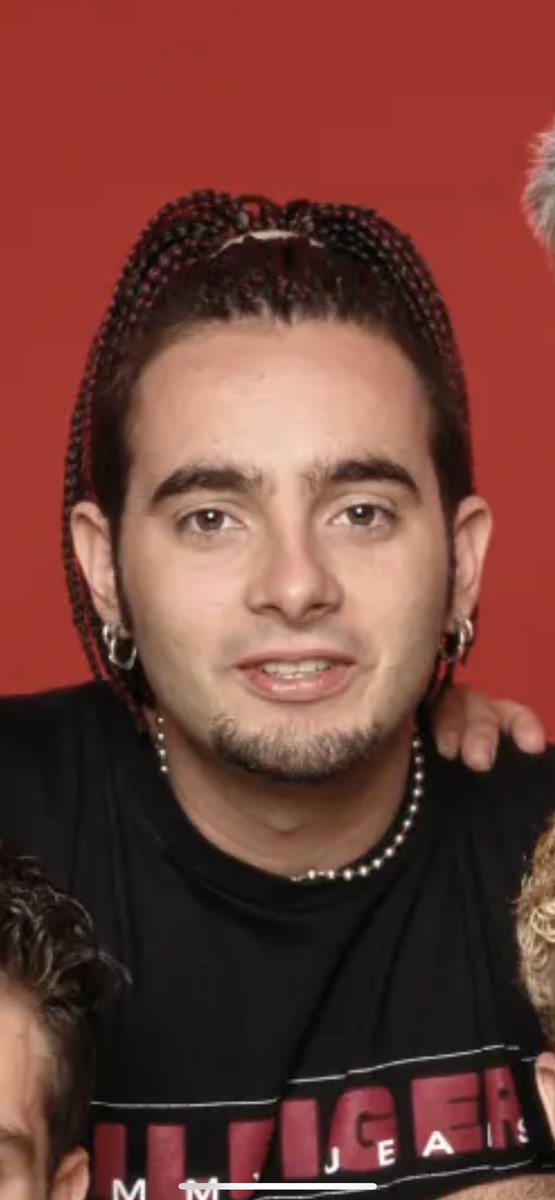 baeleyamber's tweet photo. How the hell did this guy get in NSYNC https://t.co/kWouMt7O1j