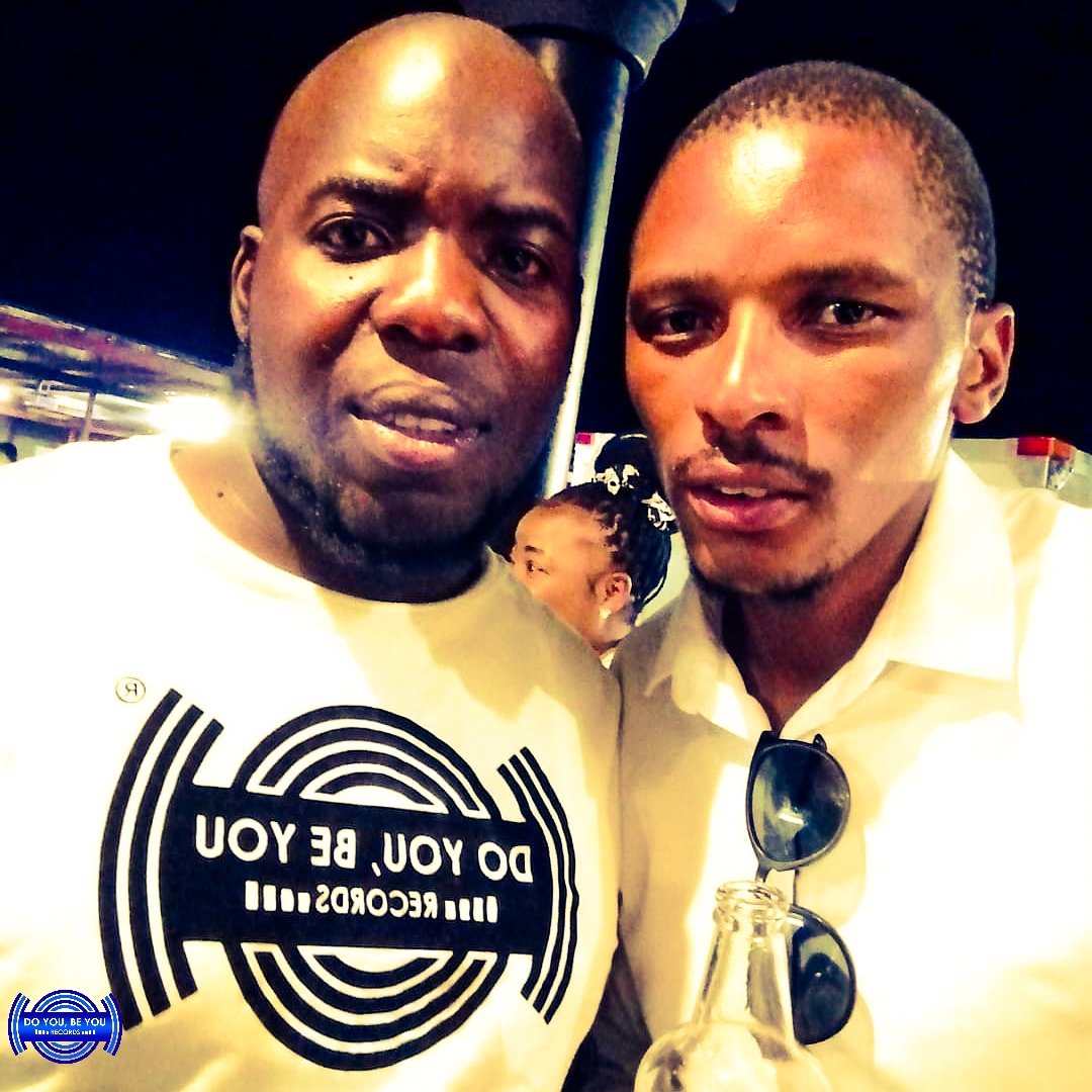 DYBYRecords's tweet photo. Happiest Do you Be you Fridays to you 😊

Always Remember, Do you and always Be you 🙌🏿

#DyByRecords #DyByFridays #LaBrand #Marketing #DoyouBeyouRecords_store #DyByRecordsMerchandise #DyByRecords_store #FridayMorning #dybyrecordsstore #Brand #Motivation https://t.co/eXhNVXLV4J