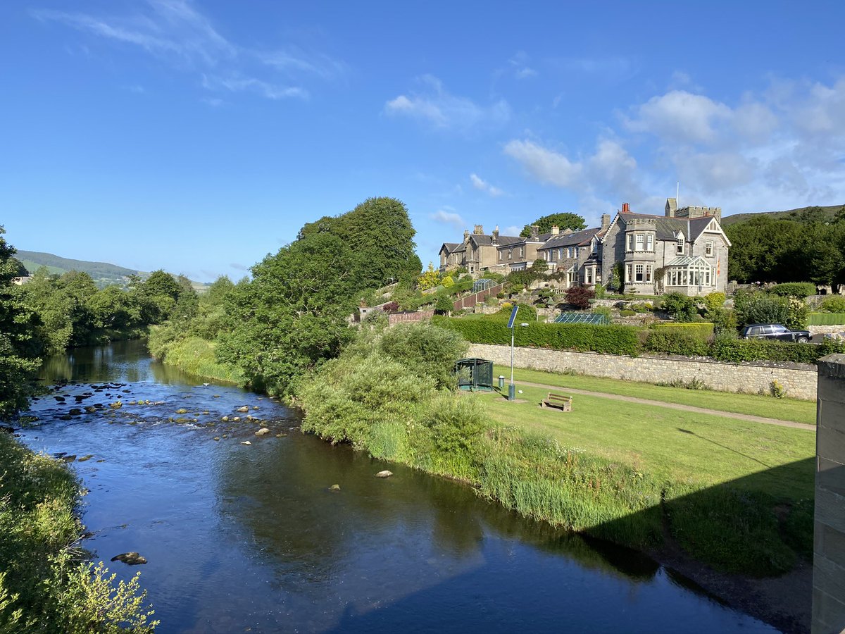 Simon Neilson tweet media