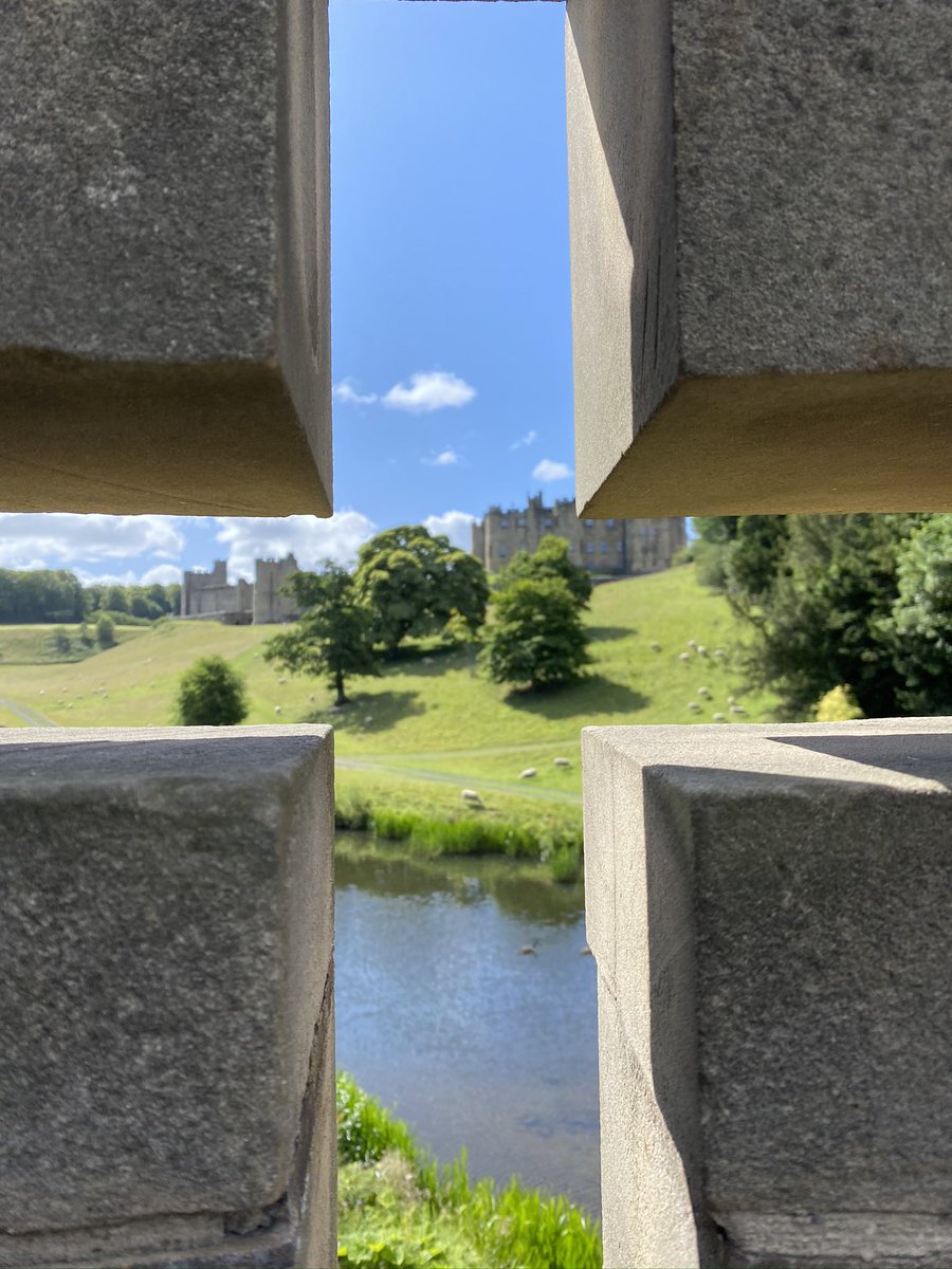 Simon Neilson tweet media