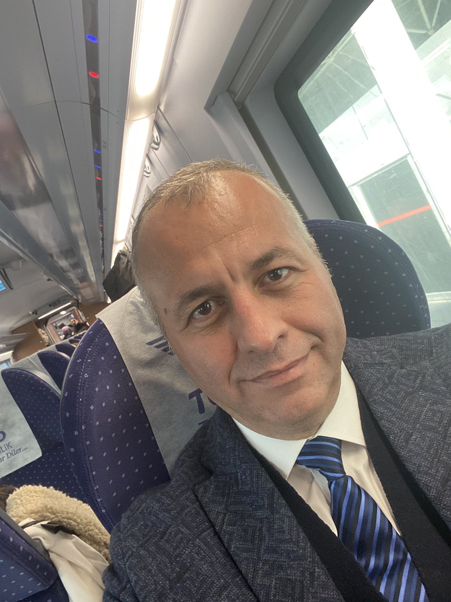 İşimizle ilgili yeni yerler görmeye, yeni insanlar tanımaya devam ediyoruz. Geçtiğimiz günlerde Konya'daydım. Organize sanayi bölgelerini ve artık teslime hazır aşamaya gelmiş bir sanayi sitesini yerinde gördük, gezdik. 🚆🏭🏗️⚙️

#konya #konyaosb #sanayi #üretim