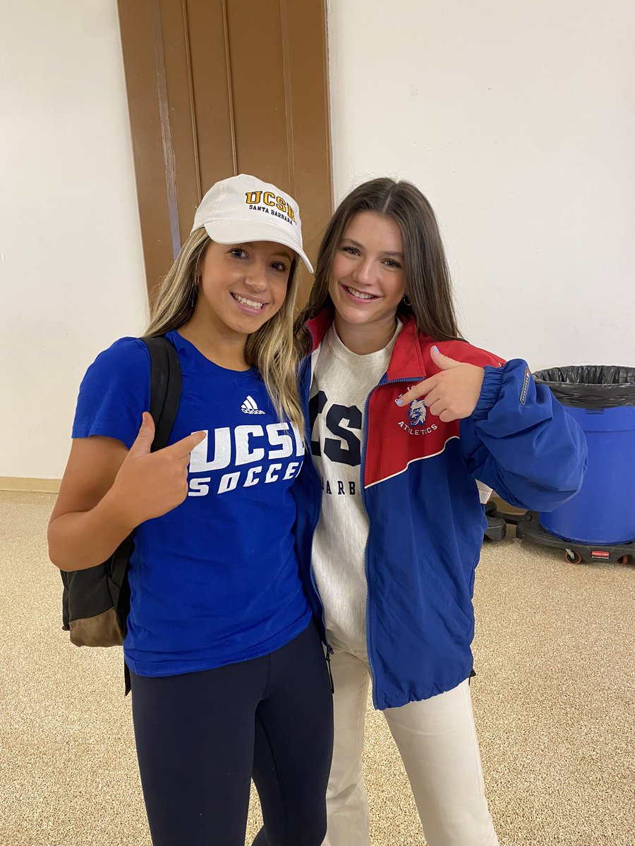 Congrats Stella! <a href="/stellaetch23/">Stella Etcheverry '23</a> <a href="/UCSBWomenSoccer/">UC Santa Barbara Women's Soccer</a> 💛💙