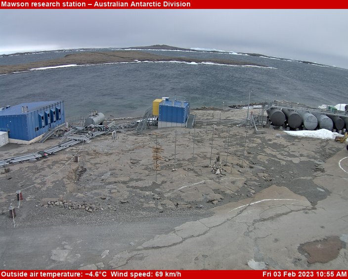 southpoleviews's tweet photo. Mawson station via https://t.co/LxMHoz3F9t #SouthPole #antarctica #view #webcam https://t.co/0zeQrHtWRW