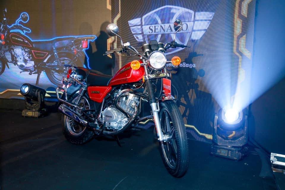 amilaik's tweet photo. Congratulations to #SriLankan made business #SENARO Motor Company for launching their first #lka assembled motor bike to the market. Wish you all the very best! #ජයගමු🇱🇰 https://t.co/D4S7Yynoi6