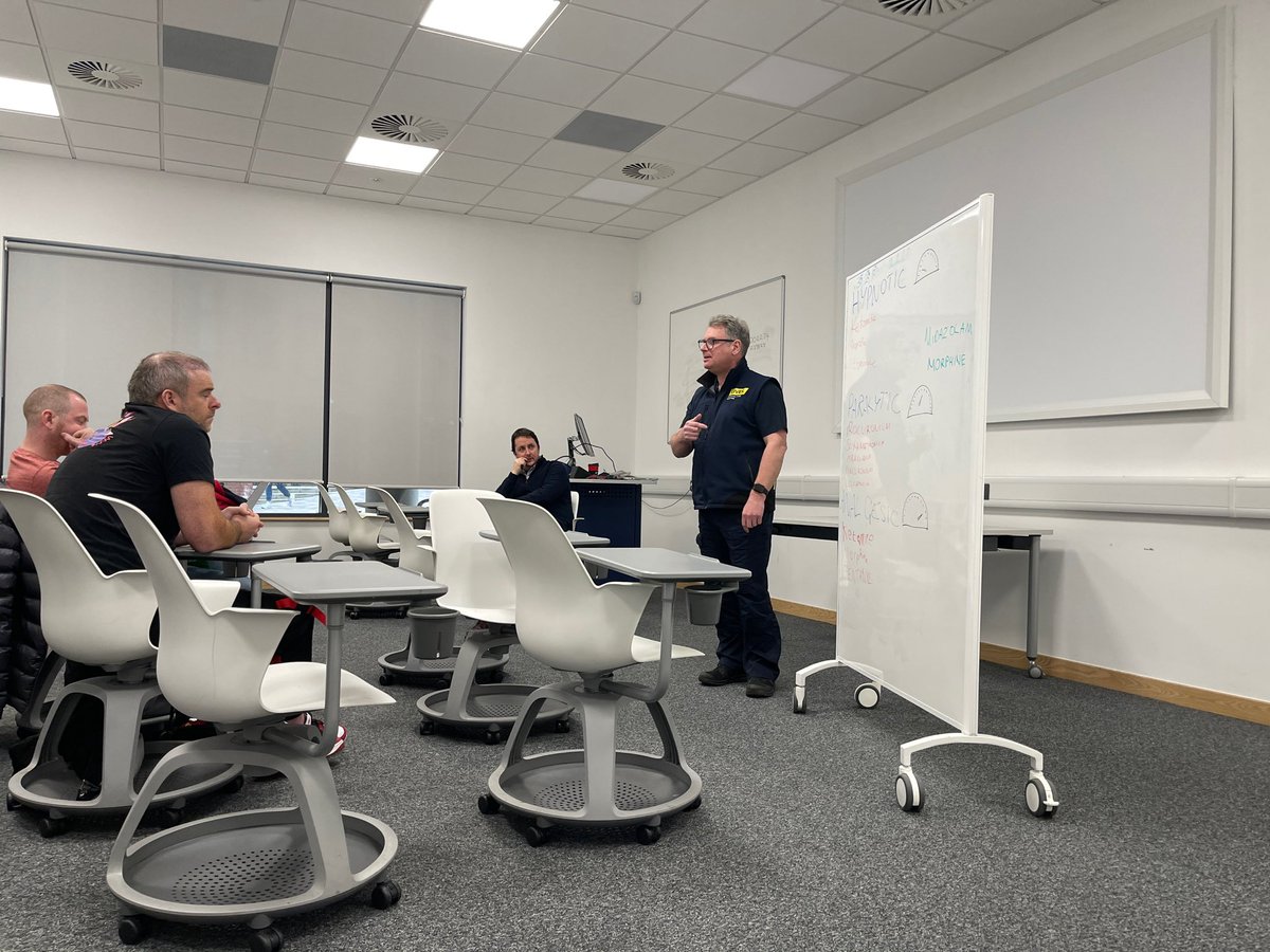 liveshq's tweet photo. This week marked the start of the new postgraduate certificate in Pre-hospital Critical Care , which LIVES have developed in collaboration with the @unilincoln 
 
A new programme has been developed, and hopes to attract professionals from across the country and abroad. https://t.co/rS6WYvi4Q7