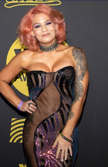 I&rsquo;m a little late posting these pics from a couple weeks ago at the 2023 Xbiz Awards but I designed/made