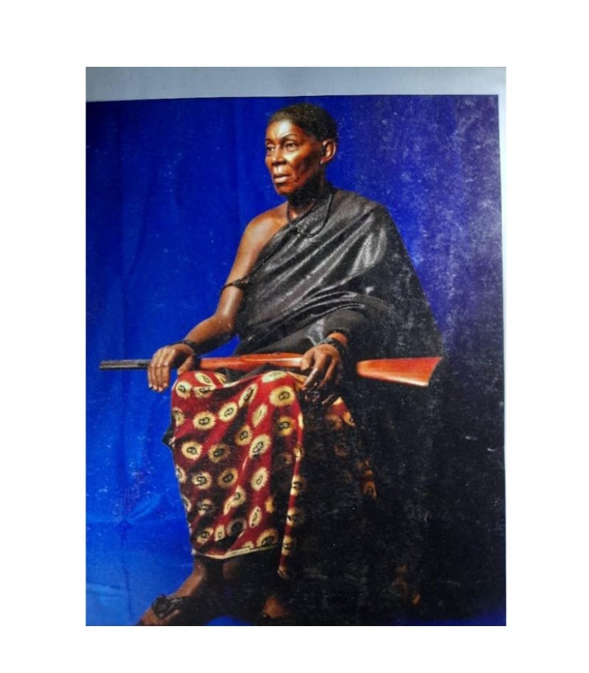 Yall know the legendary Yaa Asantewaa I??

She was the Queen Mother of Ejisu in the Ashanti Empire, now Ghana.

She once said "If the men will not go forward, then we will. I shall call upon my fellow women. We will fight the white men!"

Lemme tell yall a lil bit about her..
