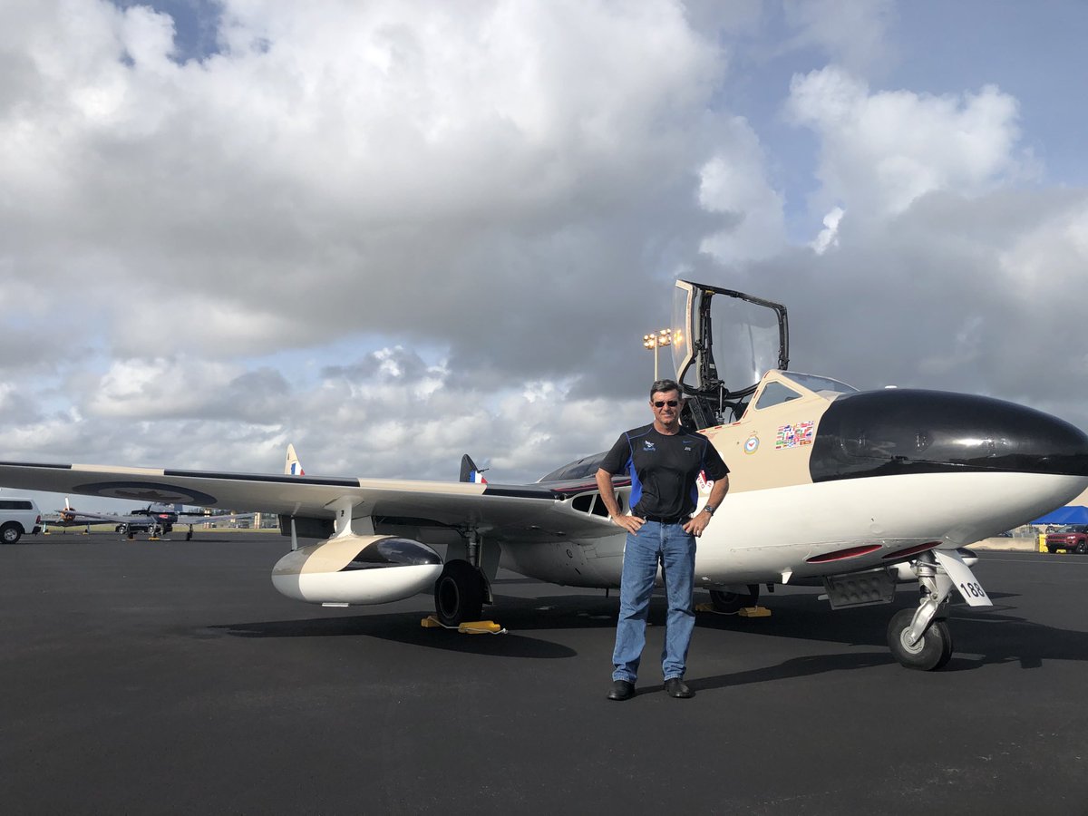 A #FlashbackFebruary to Jive’s initial training in November 2018 in the #DeHavillandVampire.  

Jive leased a Vampire to attend @renoairraces Pylon Racing School in June of 2019 where he qualified to race in September of 2019 as a certified jet class #airracepilot.