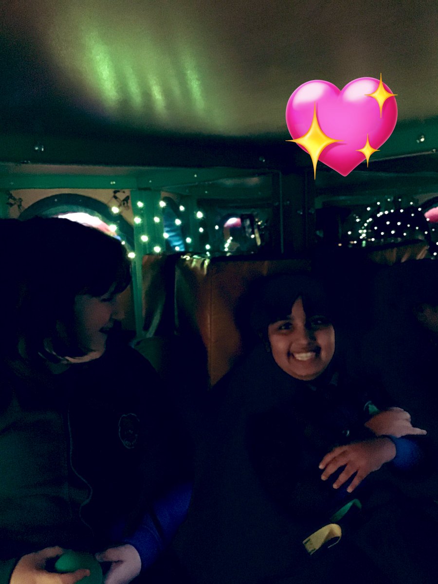 ladywoodschool's tweet photo. Taking some time to talk with our friends. Today one class were able to experience the ball pool as a whole class due to new facilities being fitted, so ALL children could enjoy. The joy and conversation was wonderful. #inclusive #alwaysadapting #wearewoodbridge https://t.co/f2Kp9UeqSH