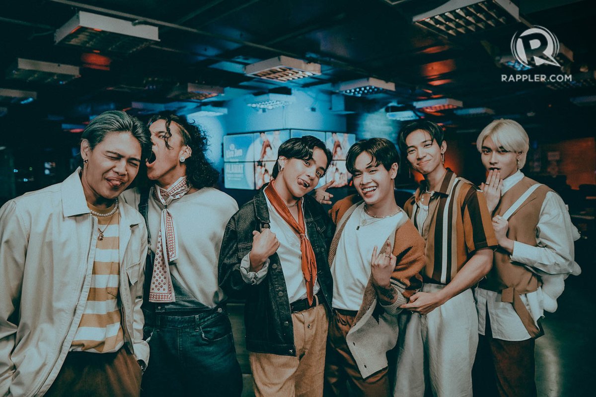 rapplerdotcom's tweet photo. ALREADY MISSING ALAMAT, MAGILIWS? 

Here are behind-the-scenes photos from our #LiveJam with @Official_ALAMAT! #ALAMATxRapplerLiveJam #PPopRise 📸: Micah Go/Rappler

Recap the full performance here: https://t.co/oPyM8eWvWN https://t.co/IMDwv3iiwP