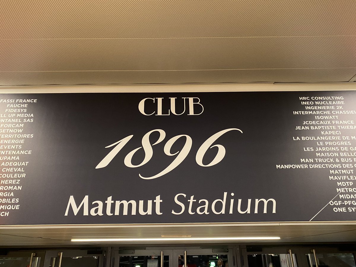 ADaoulatian's tweet photo. AG des @lescdf du #69
C’est toujours un grand plaisir d’accompagner et de partager ces moments institutionnels avec nos sociétaires chirurgiens dentistes. @groupe_MACSF à vos côtés ! 
Un événement dans un lieu emblématique @LeLOURugby #MatmutStadium @GLevents https://t.co/KgptfZPnvh