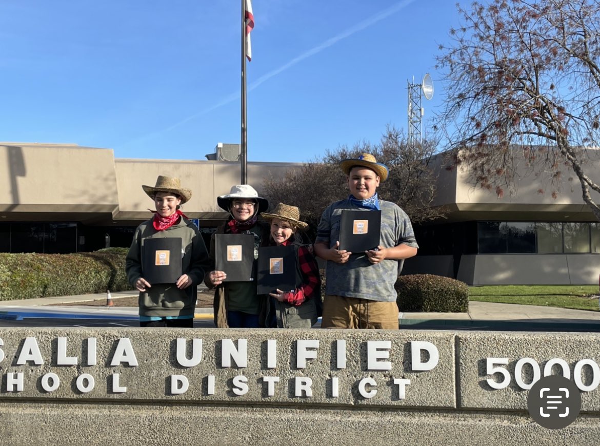 Our Reader’s Theatre students performed for the VUSD School Board this morning! Connections and opportunities like this are exactly what our kids need. Thank you Mrs Wisneski for believing in them and to Board President <a href="/WaltaGamoian/">Walta Gamoian</a> for inviting them to shine! #vevabluntrockets