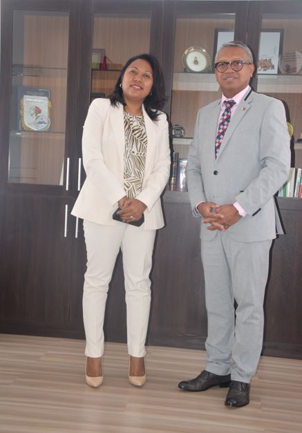 corruptionmada's tweet photo. Ministère de l’Enseignement Technique et Formation Professionnelle et lutte contre la corruption : dépôt de déclaration de patrimoine du staff dirigeant.: Les membres du staff du Ministère de l’Enseignement Technique et de la Formation Professionnelle… https://t.co/TOtuWx9Hai https://t.co/N1IDwROPkh