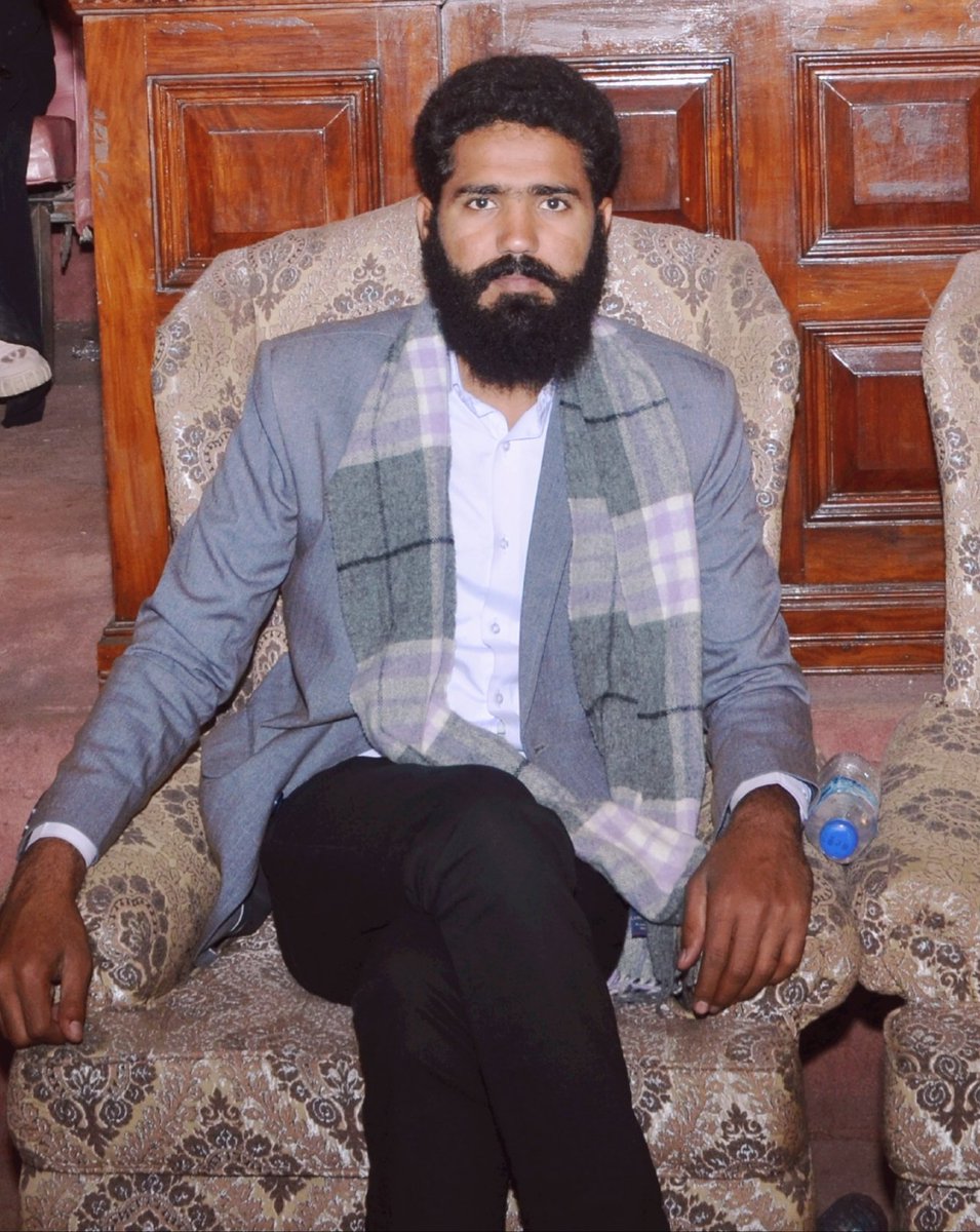 TheAbdullahShow's tweet photo. Abdullah Gujjar is a Speaker, Writer and Entrepreneur. He is the Co-Founder and Chief Executive Officer of Smart Eye Biz E-Commerce Specializing Multinational Company, Managing Director of SolarKon International Solar System Installation Company &amp; Host of "TheAbdullahShow". https://t.co/BVzCEdBZUa