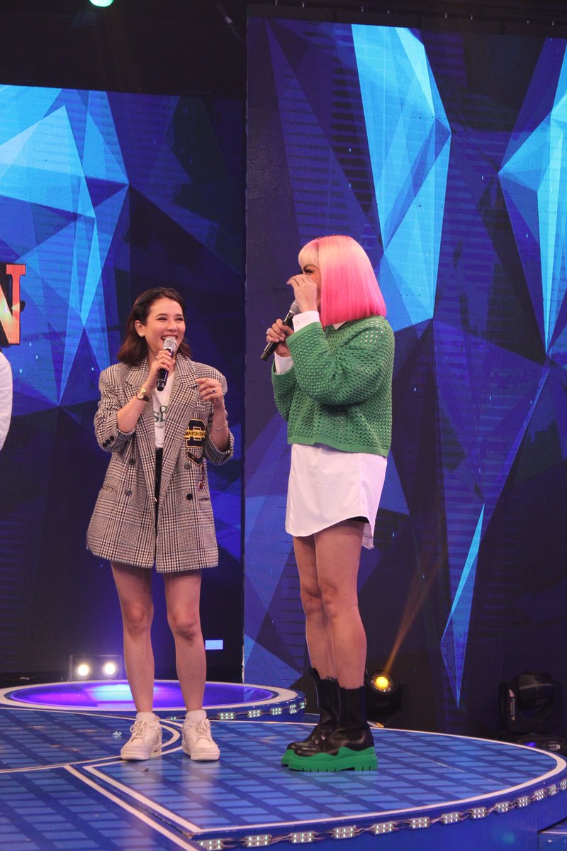 TNTABSCBN's tweet photo. #ViceRylle mag-ingay! 🥰#ShowtimeOurFEBorite

WATCH &amp; SUBSCRIBE NA DITO: 
https://t.co/bwm1c5IfWm https://t.co/GPAbWnkVIN