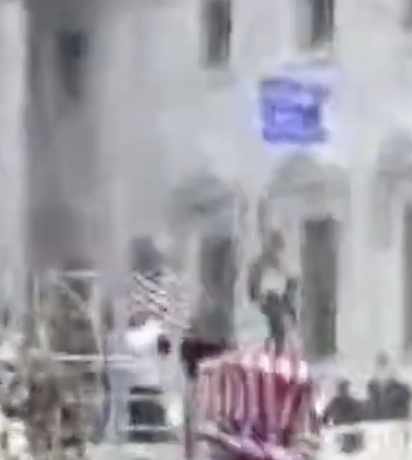 capitolresearc3's tweet photo. @CMominator you've done it, that's really it! it's the moment we wanted - to know, does the flag wait before moving in? Answer - yes.
Timing: 3:27 in video is 1:51:40 PM from security cam, matching movements of #CapitolColorGuard who went up to grab the blue flag a few minutes before. 1/ https://t.co/f3WhljLmvI
