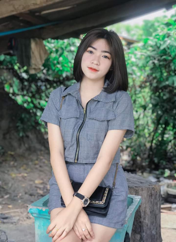 ถูกใจก็เเค่คลิ๊ก 👉🏻line.me/ti/p/28BRSIZYCV