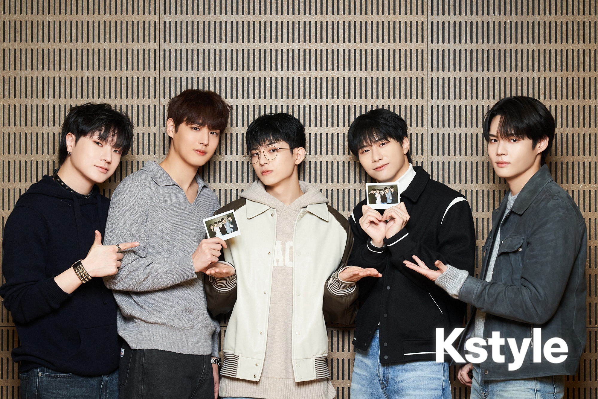 victon サイン VICTON ]OFFICIAL 3rd Single Album CHRONOGRAPH Photocard k
