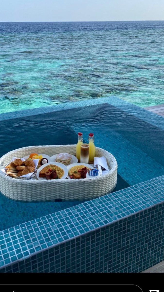 pau1a69's tweet photo. #Maldives #THESTANDARD https://t.co/xyZOy0Rxtn