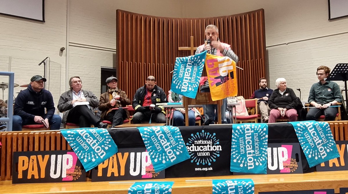AbuTSB's tweet photo. On Wednesday, the biggest teachers strike in years went ahead. We were at the Bedford rally in support of the National Education Union. Superb attendance from teachers and support staff. 

#SaveOurSchools #PayUp https://t.co/j32ripd9xm