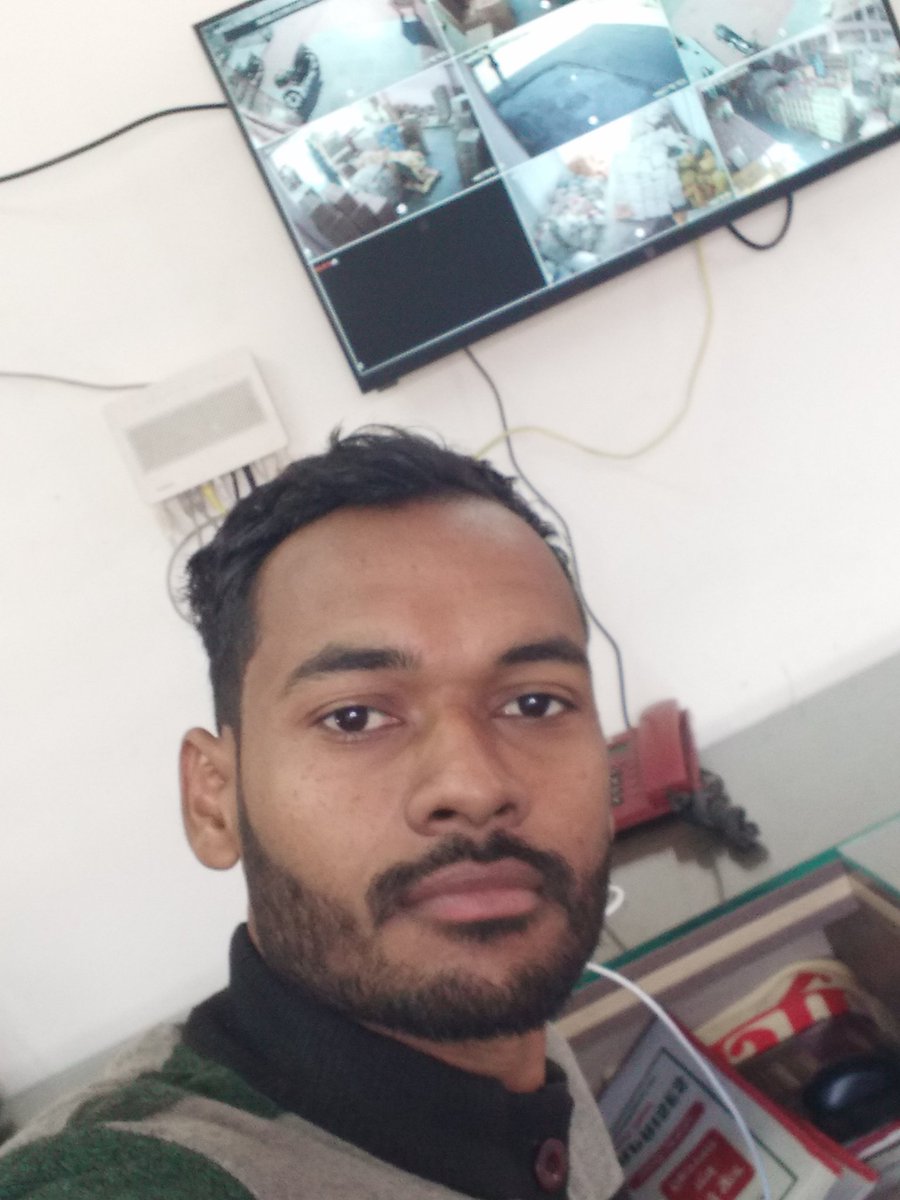 VIJENDR67090361's tweet photo. https://t.co/RXu95Y5CRU