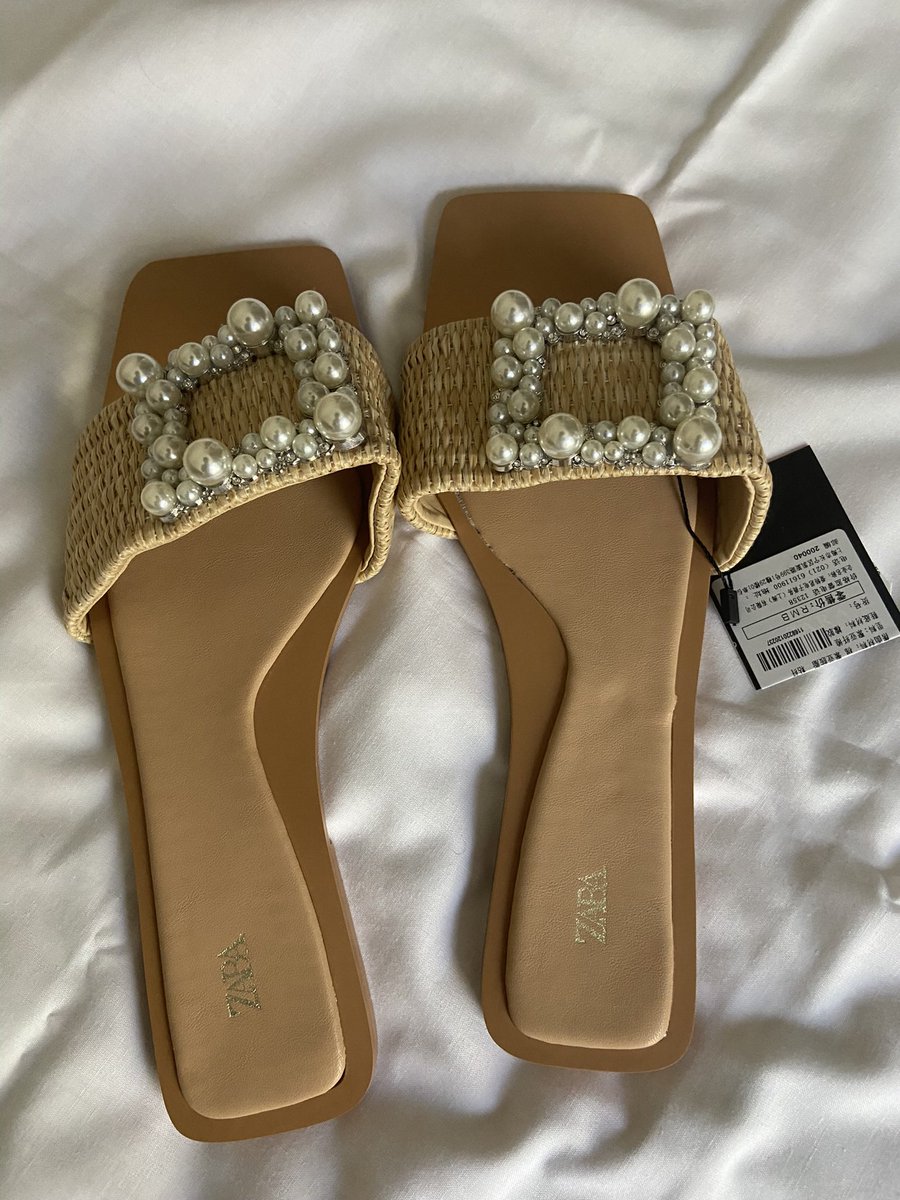 I sell Zara shoes , currently this is what I have in stock. Limited sizes, mostly size 5s  #girltalkza #vhuvhambadzidrive #mommytalkza #sidehustle #supportme