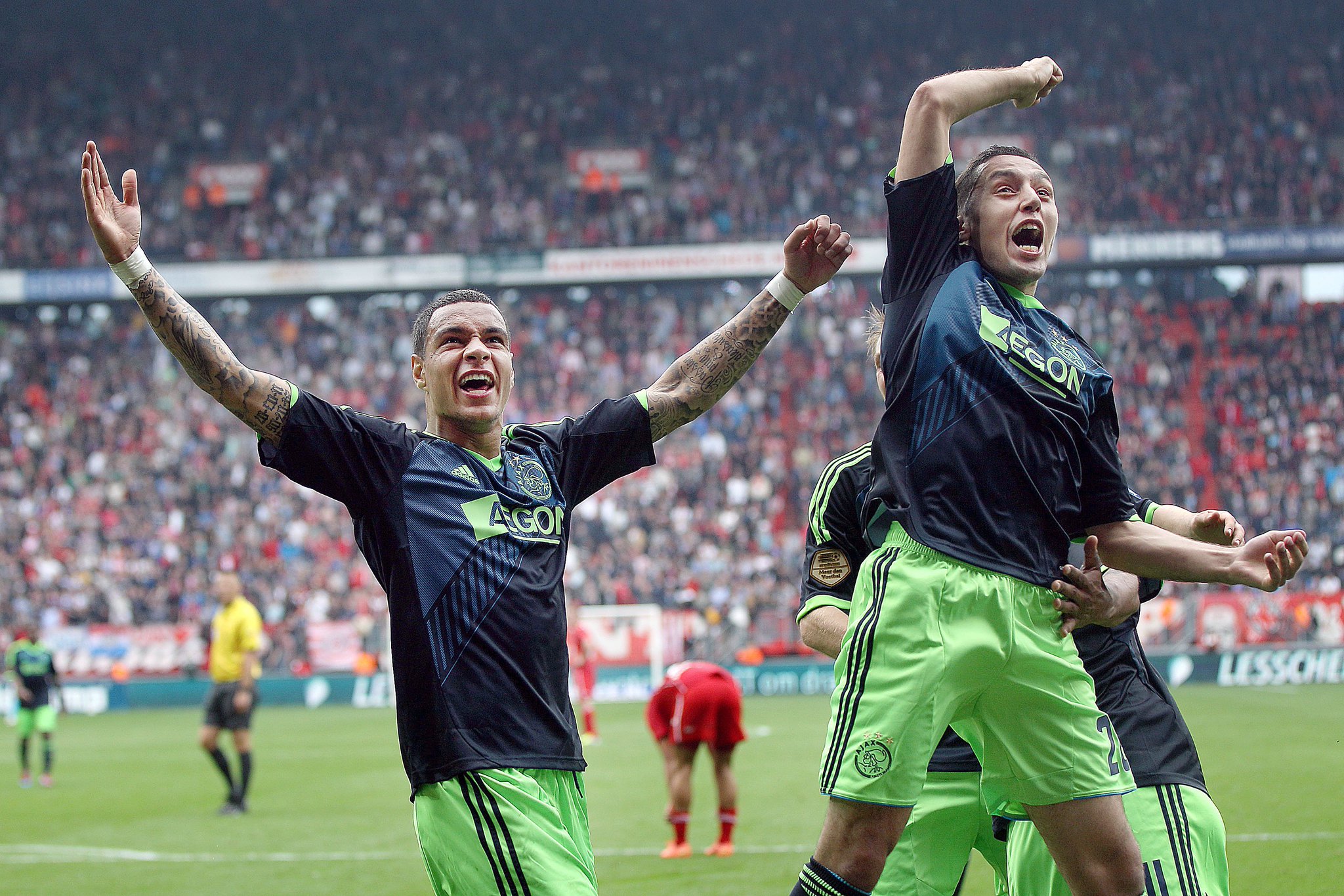 AFCAjax: Happy birthday, Gregory van der Wiel! 