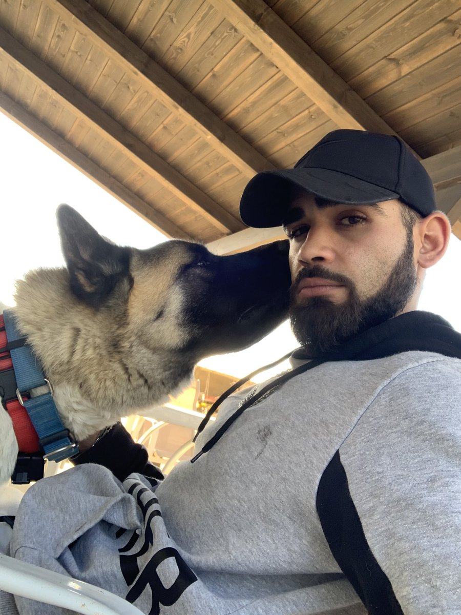 Weekend whit my King 👑
Enjoy your weekend web3 fam❤️🚀