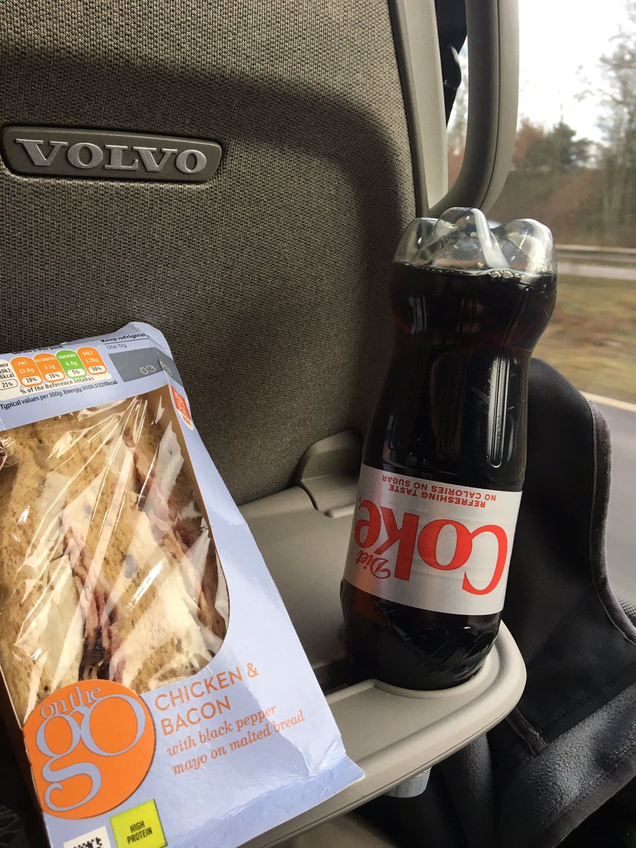 Lets_makeatrip's tweet image. One o’clock, 4 hours in, between Sheffield and Leeds.  Lunchtime.  #coachtravel #flixbus