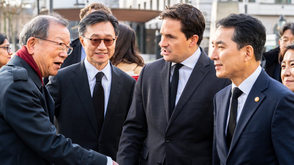 Johnny Mercer tweet media