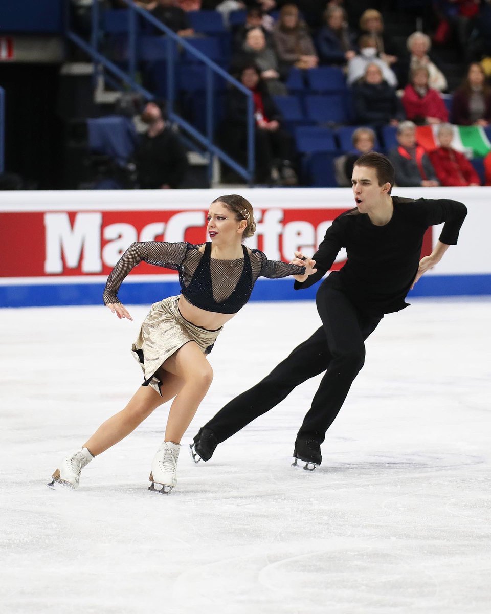 GrafFigure's tweet photo. Wrapping up #EuroFigure2023 with some more pictures of our amazing #TeamGRAF ✨

⛸ @jenny.janse &amp; @benji_st @rensburg_steffan_traumfabrik 🇩🇪

⛸ @victoria.manni &amp; @carloroethli 🇮🇹

⛸ @aurelijaippo &amp; @happy_russell_journey 🇱🇻

Congratulations! 🎊 

📸 Sean Gillis https://t.co/XW0RbUcko0