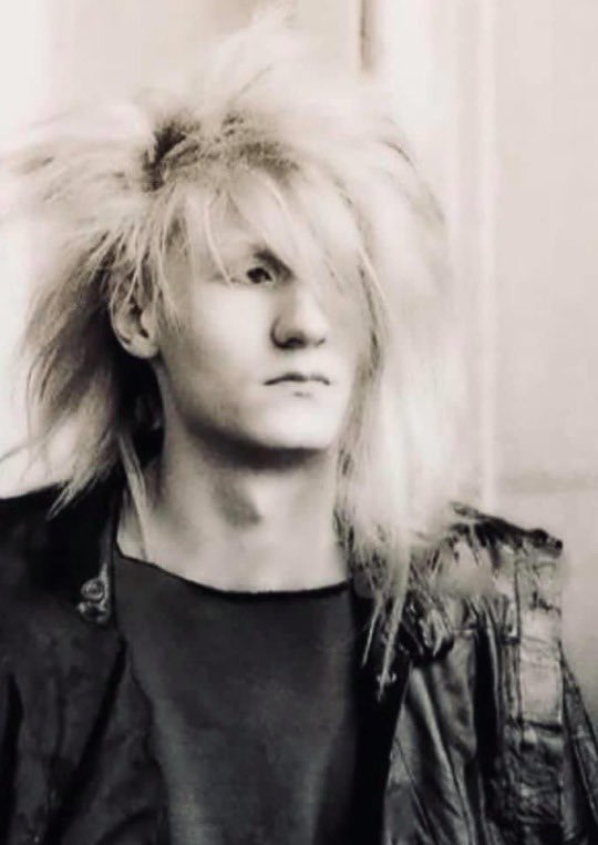 Agrumh33's tweet photo. In memoriam : Dwayne Goettel. He would have turned 59 yesterday. Love you, Duck 🦆 💜
@skinnypuppy_ @cEvinKey #DwayneGoettel @Agrumh33 @PhGenionS3 🌈 https://t.co/xGP2yUQNVw