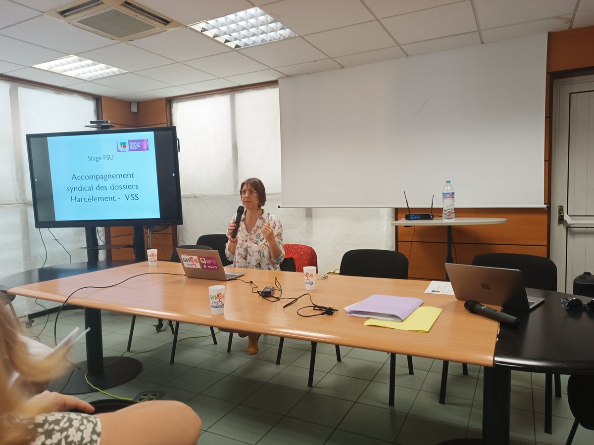S3Gua's tweet photo. Stage militant.e.s FSU "accompagnement syndical des dossiers de harcèlement - VSS" @DebacqLudivine
#SNICS #SNEP #SNES #SNASUB #SNUIPP #SNPESPJJ #SNETAP
Pour des militant.e.s à l'écoute des collègues. https://t.co/FiaEjnnmWI